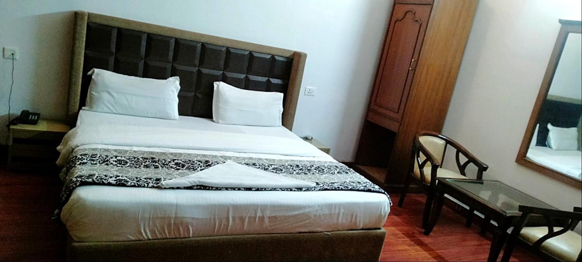 Hotel Jungle View Retreat Dehradun Zewnętrze zdjęcie